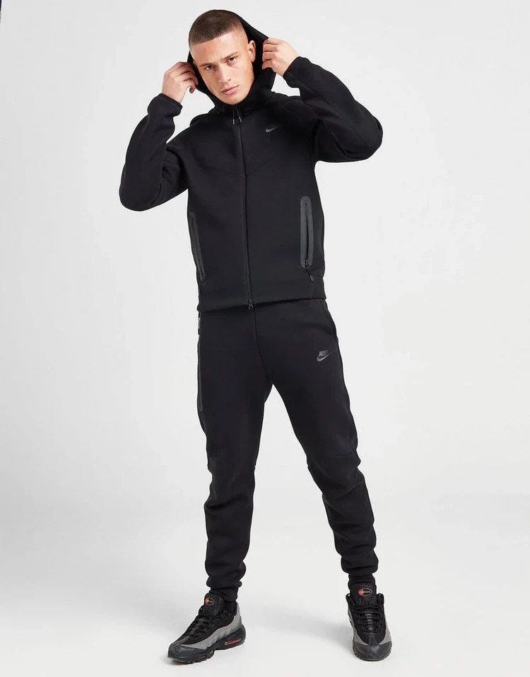 Nike Tech Fleece 2023 Crni - Komplet